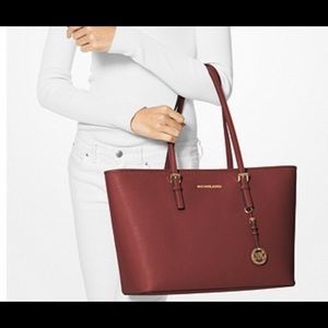Michael Kors -Jet Set Saffiano Leather Tote Bag